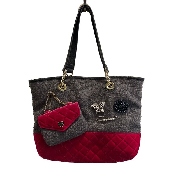 Betsey Johnson Grey Fabric‎ & Pink Quilted Velvet Tote - Picture 1 of 13